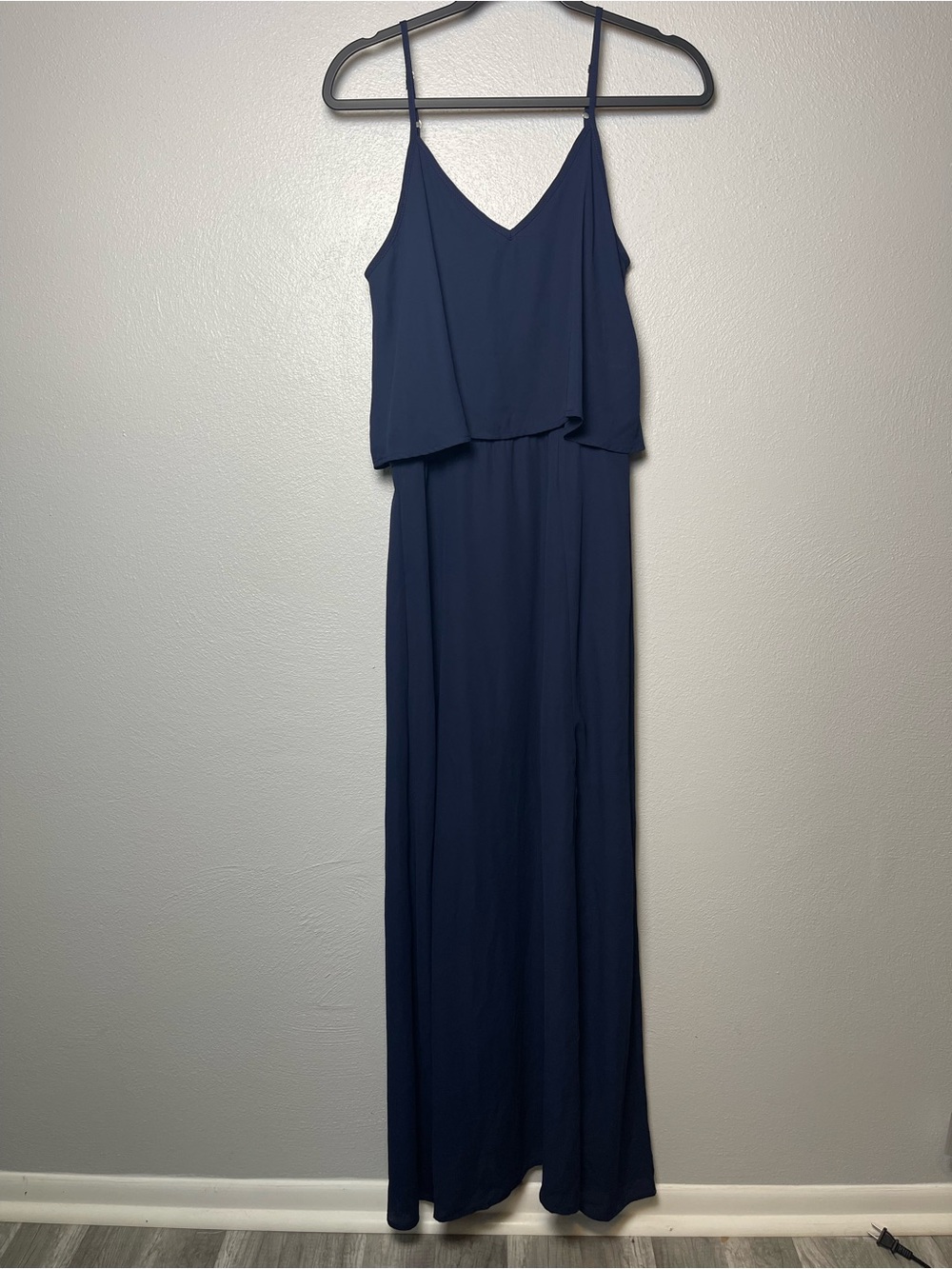 Women’s Navy V-Neck Maxi Dress with Spaghetti Straps